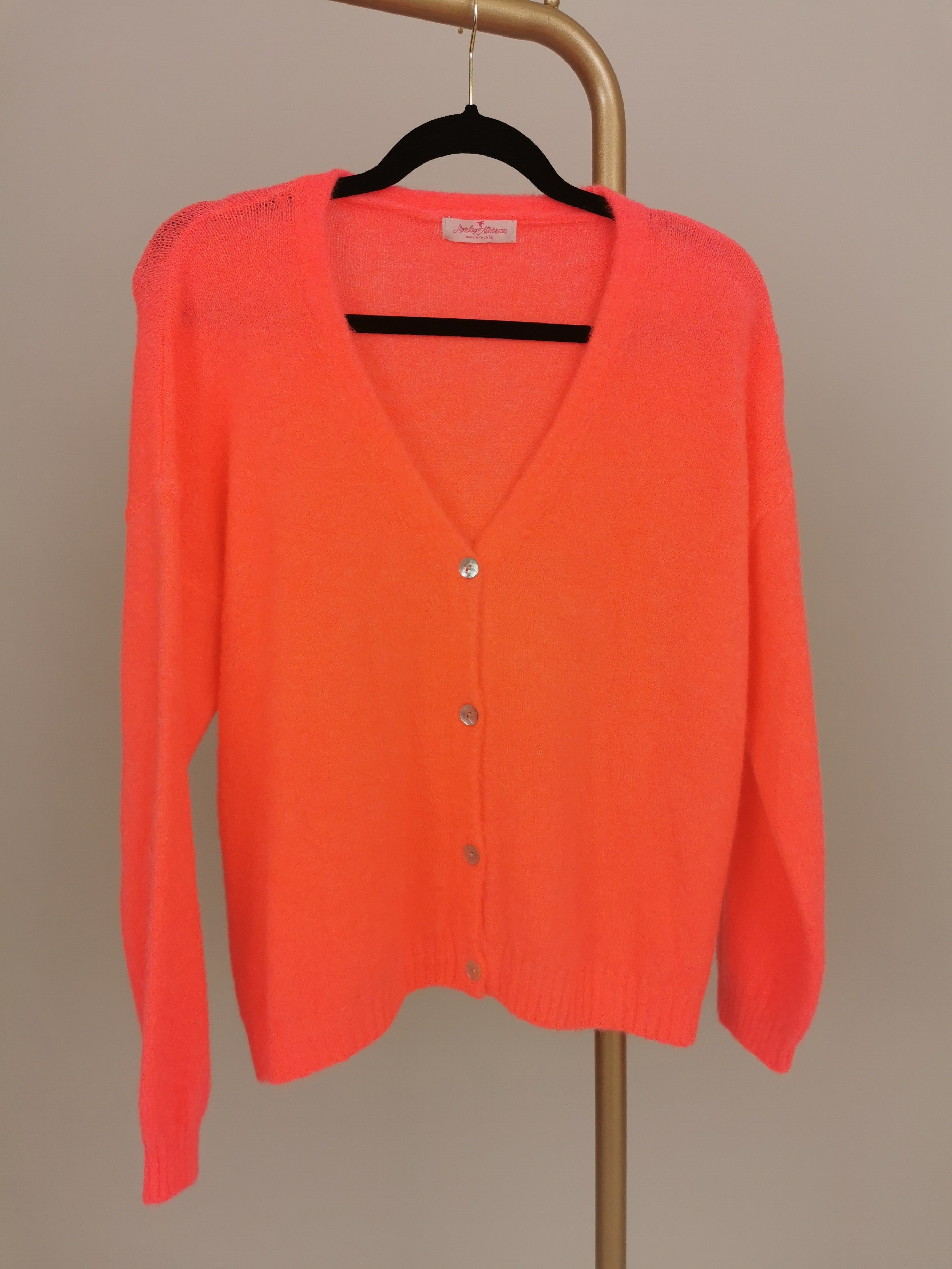 Cardigan Uni mit Knopfleiste in versch. Farben Artikel 5587
