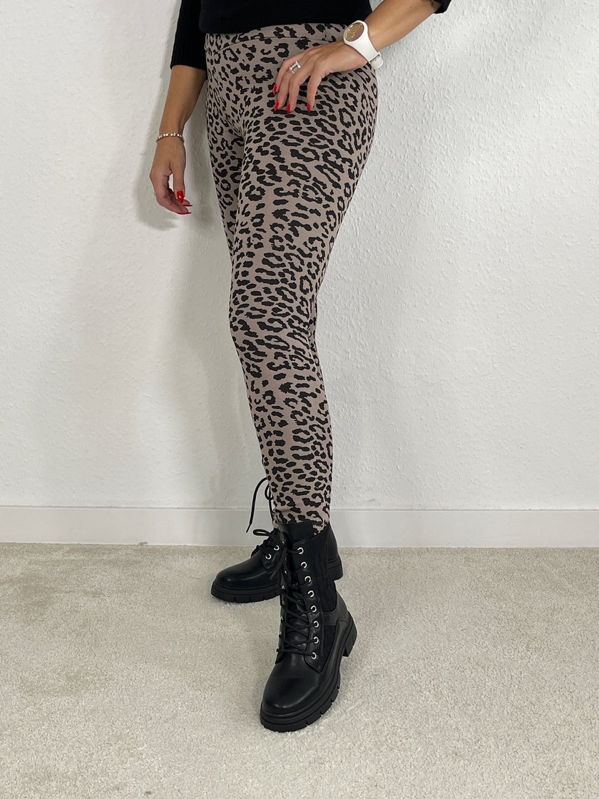 Leggings mit Leoprint in versch. Farben Artikel 5272