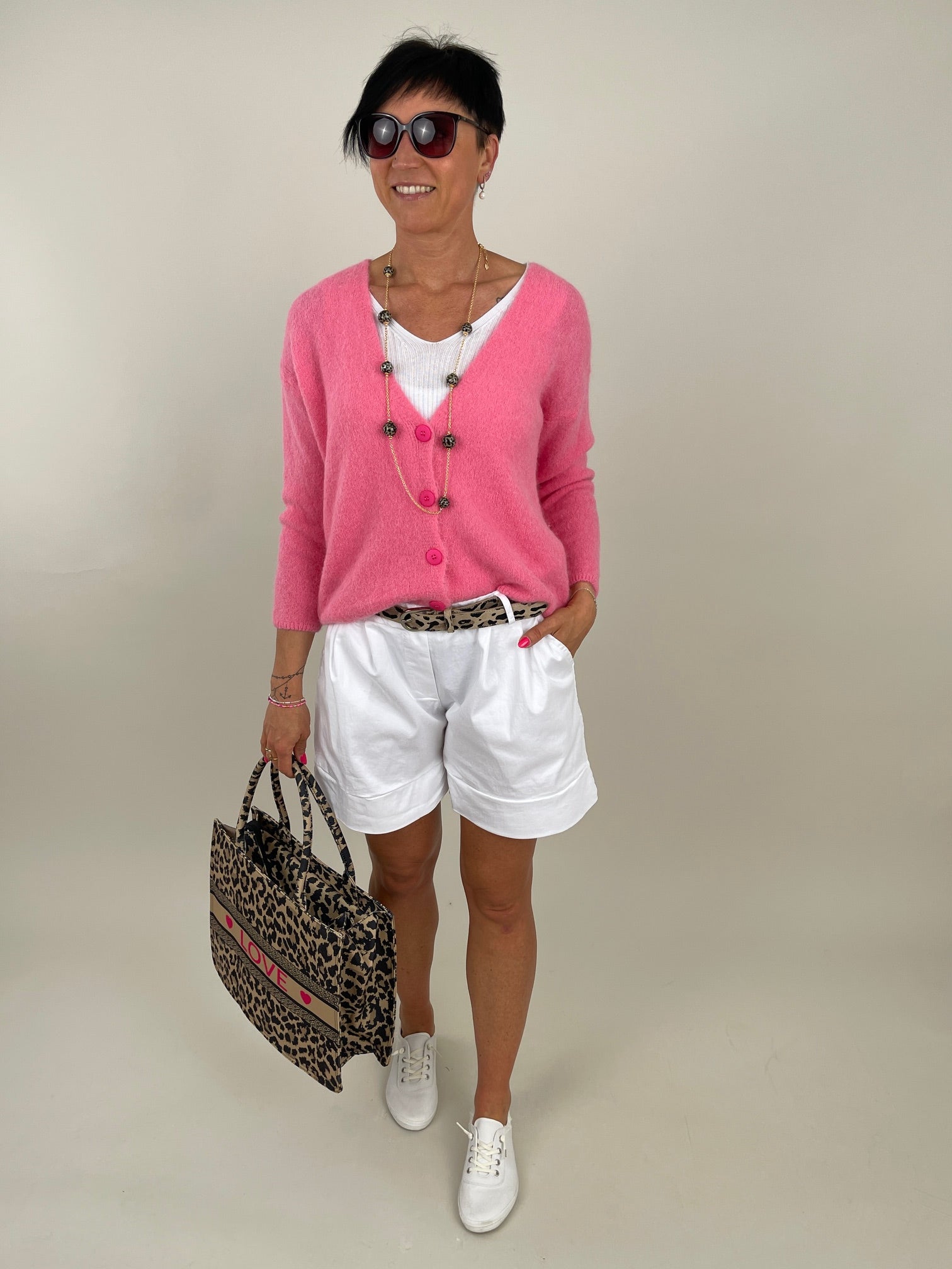 Cardigan in versch. Farben Artikel 6010