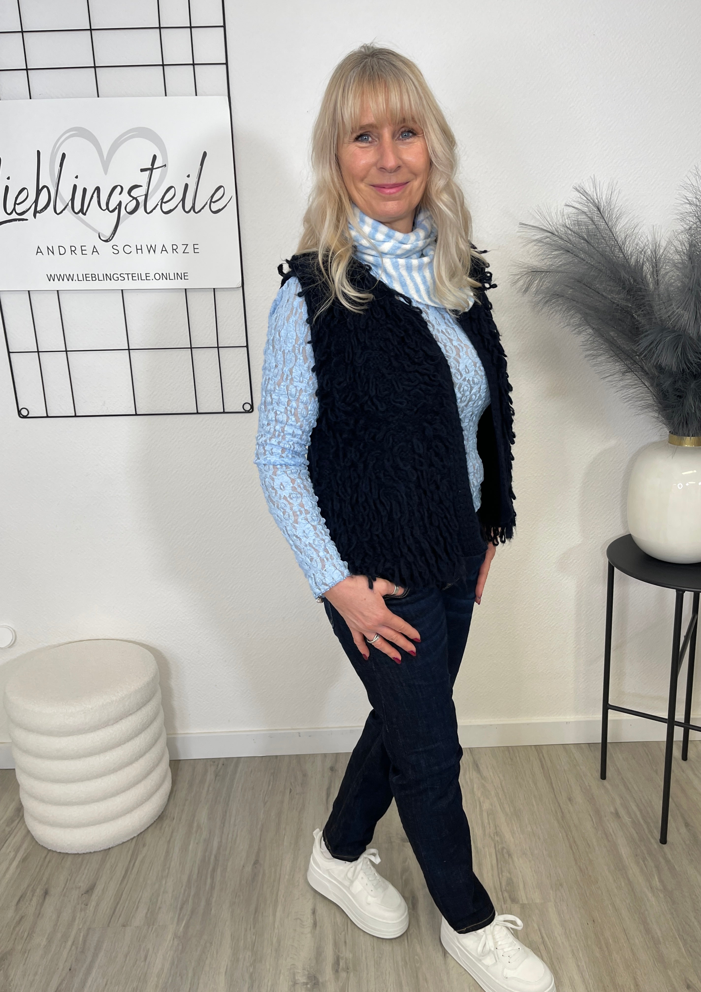 Weste mit Fransen in Marine Artikel 6729