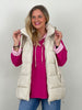 Steppweste mit dezentem Schimmer in Beige