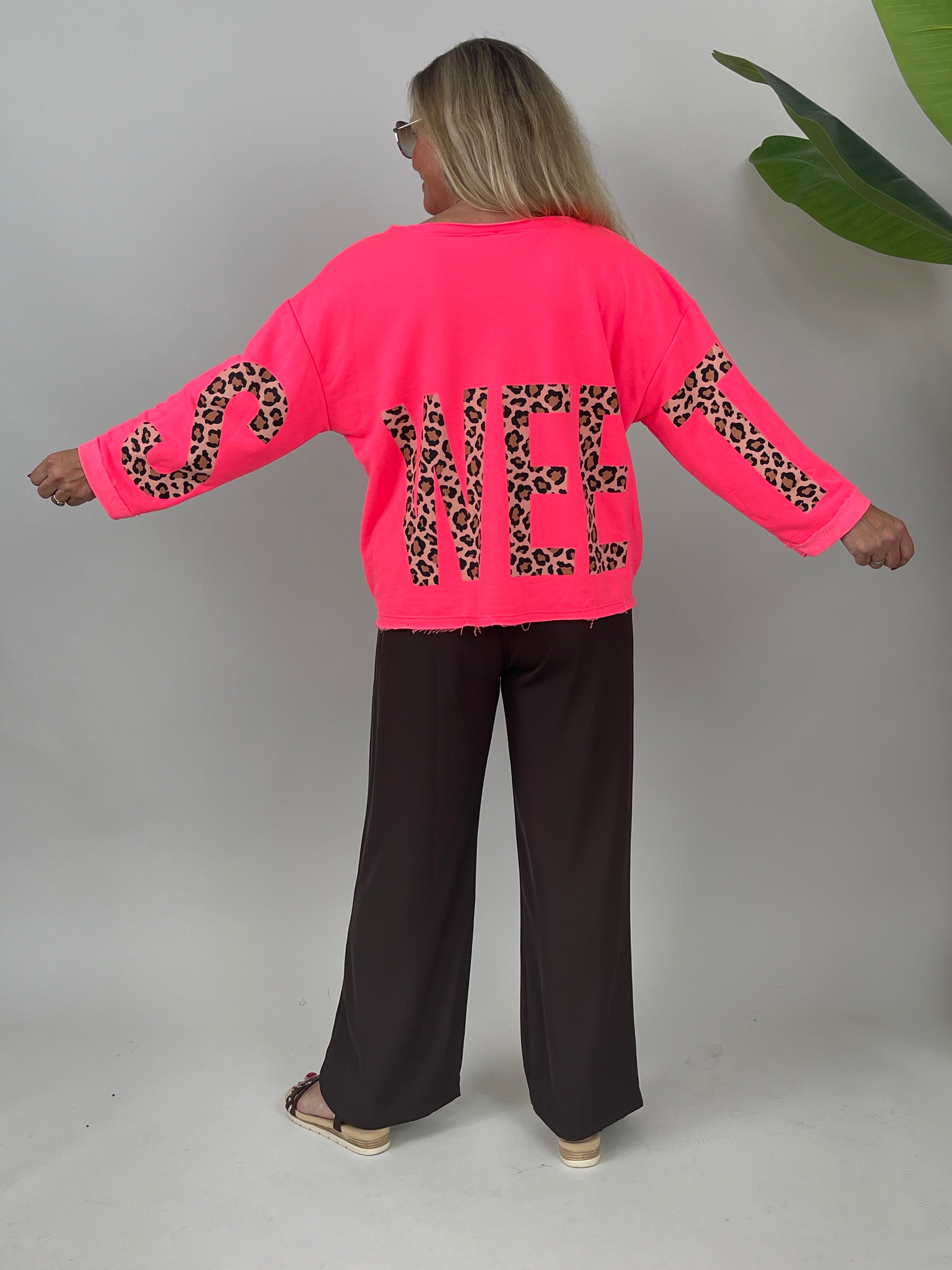 Sweatshirt Leo Druck Sweet in Neonpink