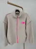 Teddyjacke mit pinken Details