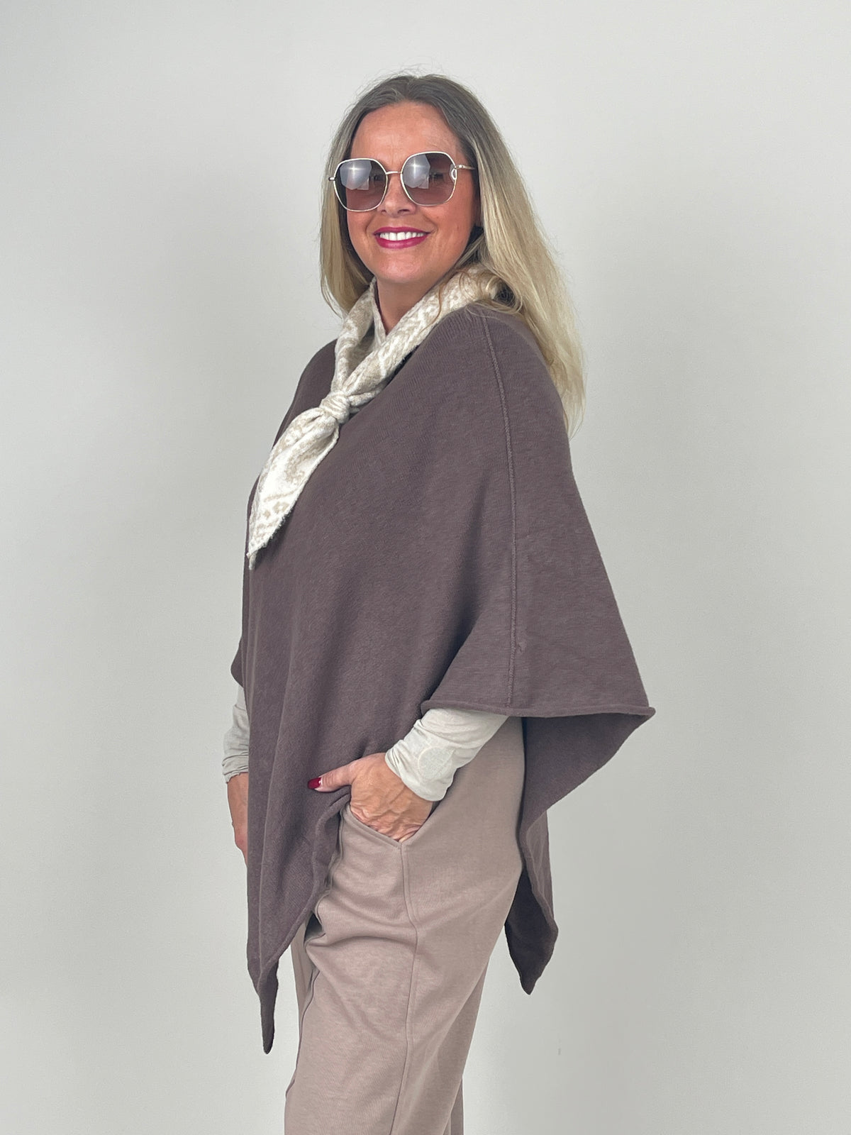 Poncho in Mokka