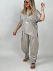Hose Bundfalten Butterstoff helles Taupe