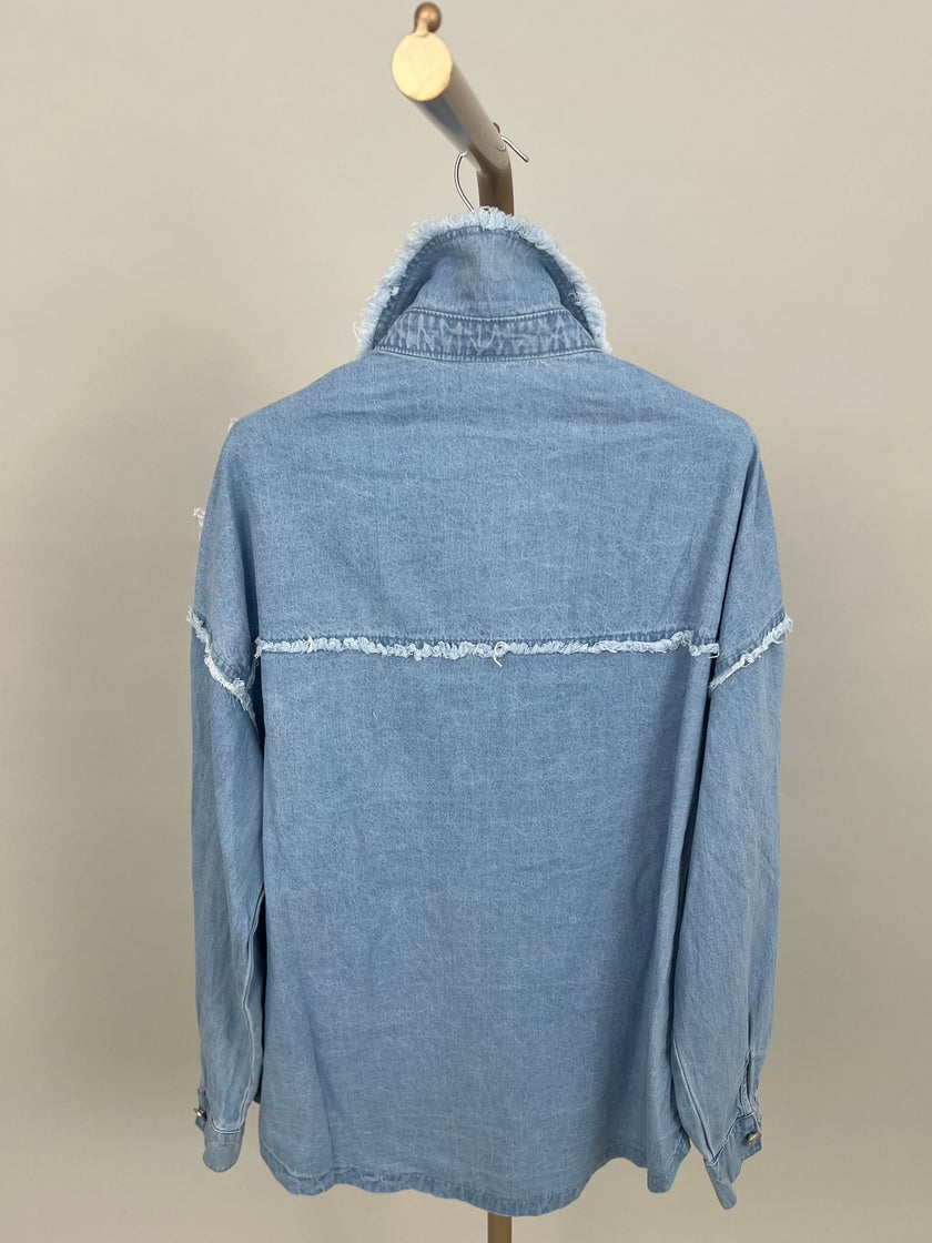 Jeanshemd mit tollen Details Artikel 6787