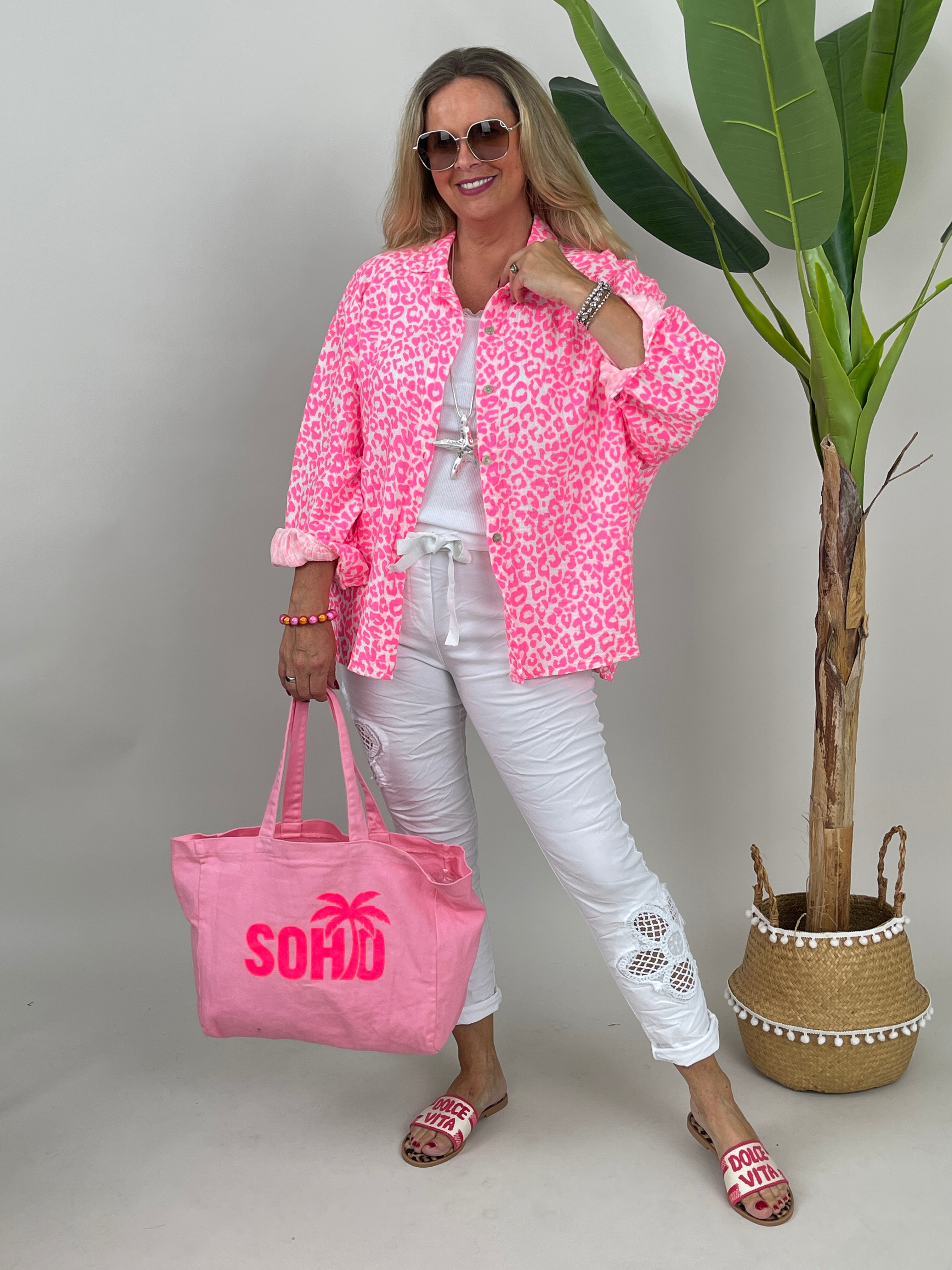 Musselin Bluse Leo in Neonpink/Weiß