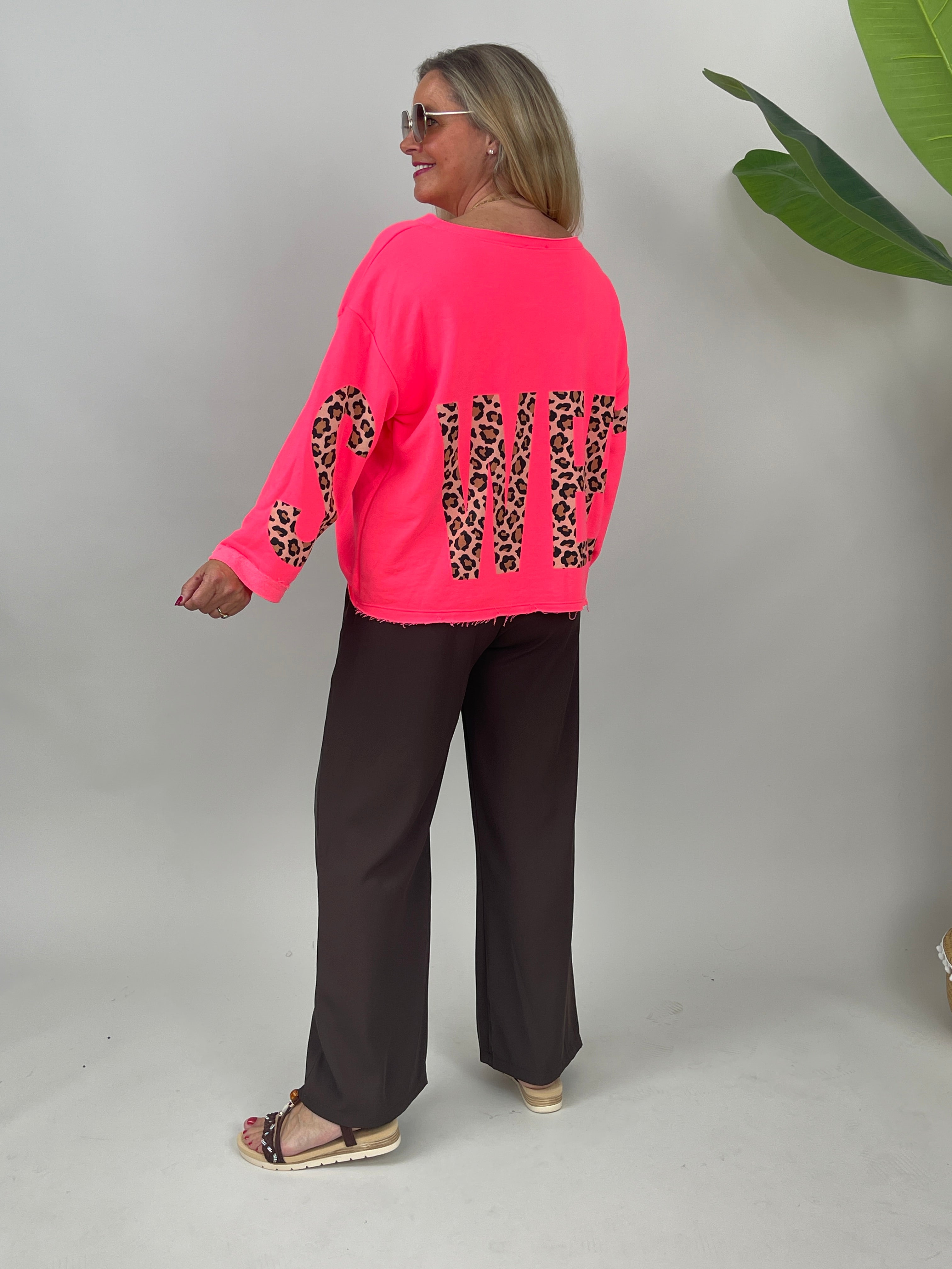 Sweatshirt Leo Druck Sweet in Neonpink