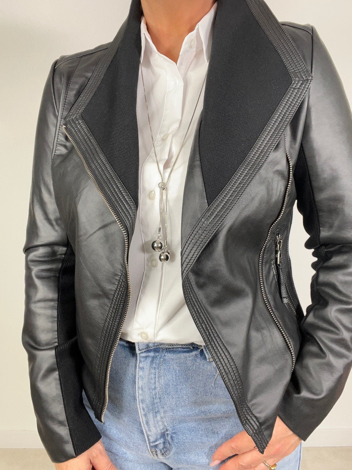 Kunstlederjacke in Schwarz
