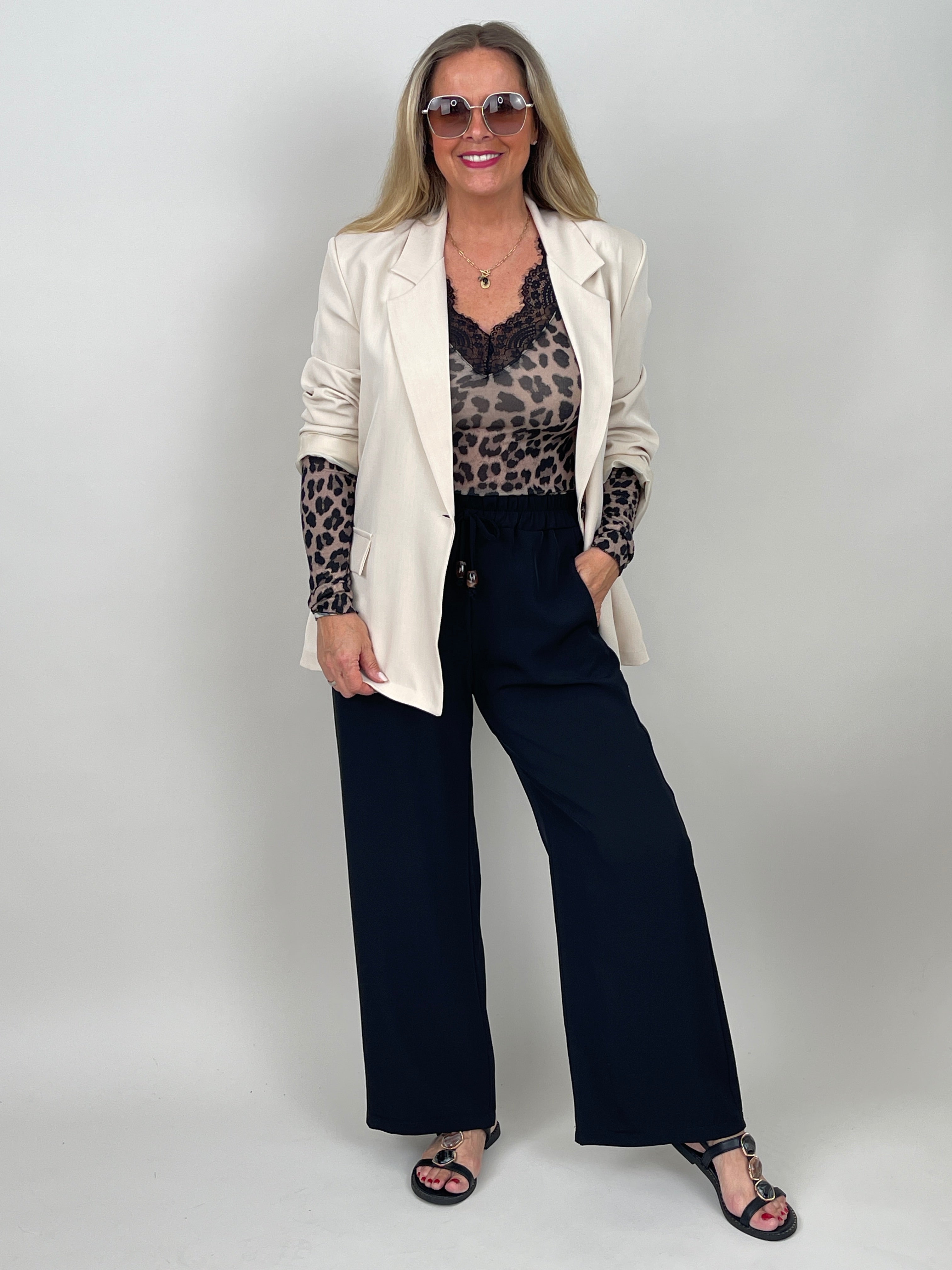 Langarmshirt Leo mit Cashmere und  Spitzenausschnitt