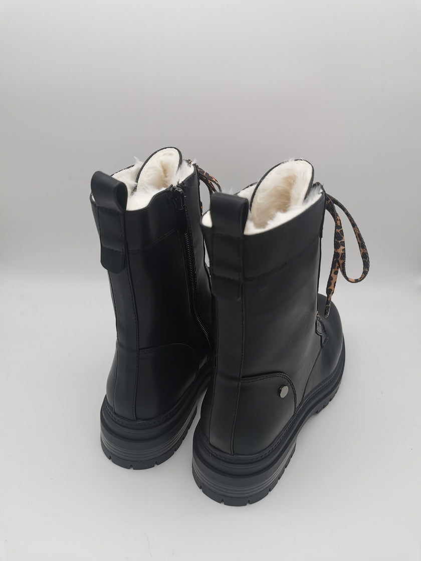 Boots Kunstleder Schwarz Art. 6397