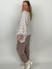 Pullover mit Fledermaus-Ärmeln Streifen in Taupe/Creme