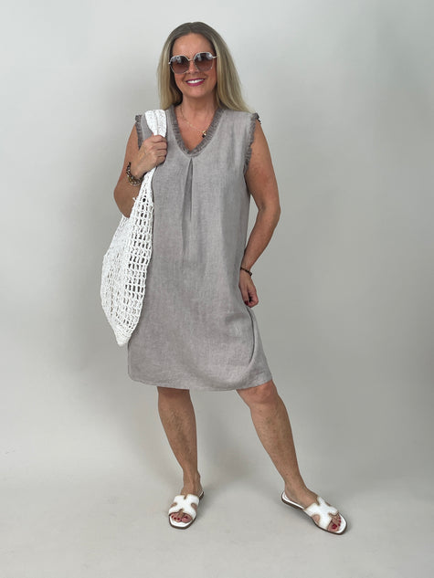 Kleid Leinen mit Rüschen-Details in Taupe
