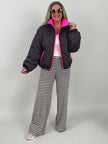 Steppjacke mit pinken Kontrastdetails