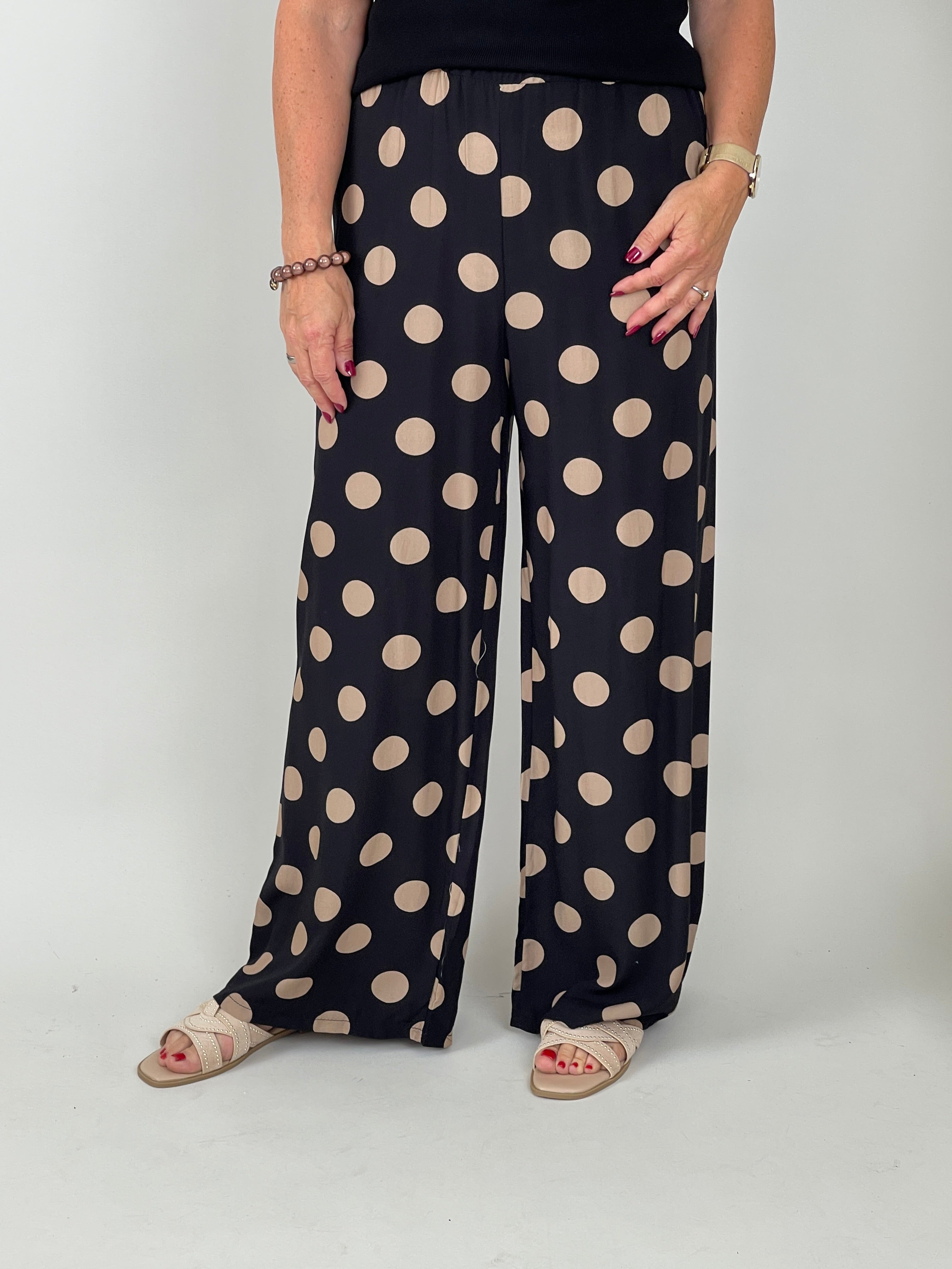 Marlenehose Punkte in Schwarz/Taupe