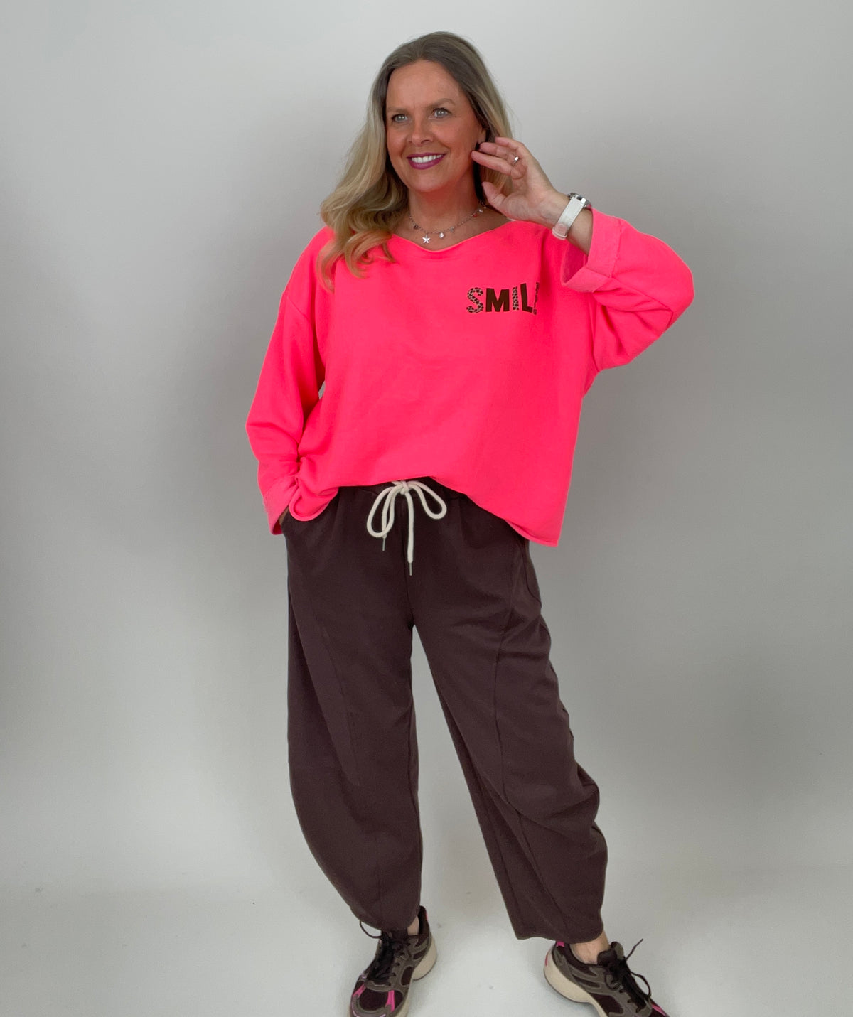 Sweatshirt Smiley in Neonpink