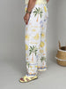 Marlene Hose im Summer Look