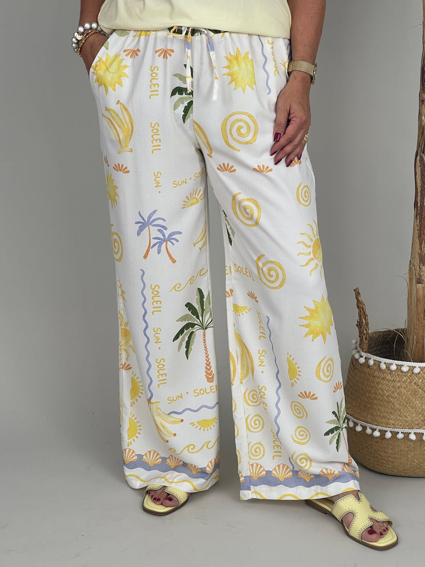 Marlene Hose im Summer Look