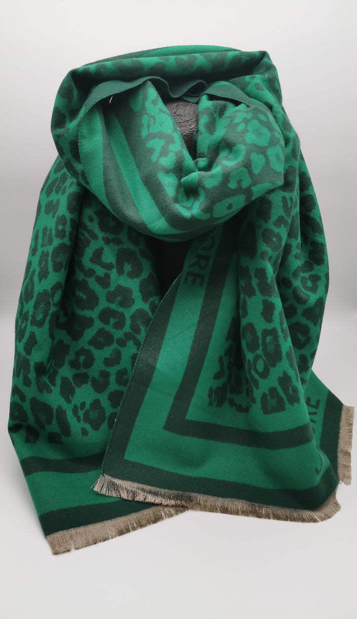 Schal Leo Schriftzug in versch. Farben Art. 6328