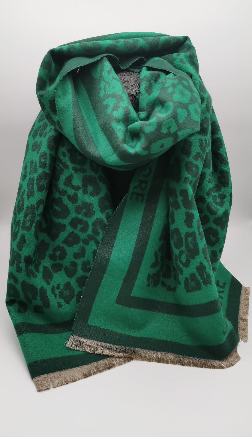 Schal Leo Schriftzug in versch. Farben Art. 6328