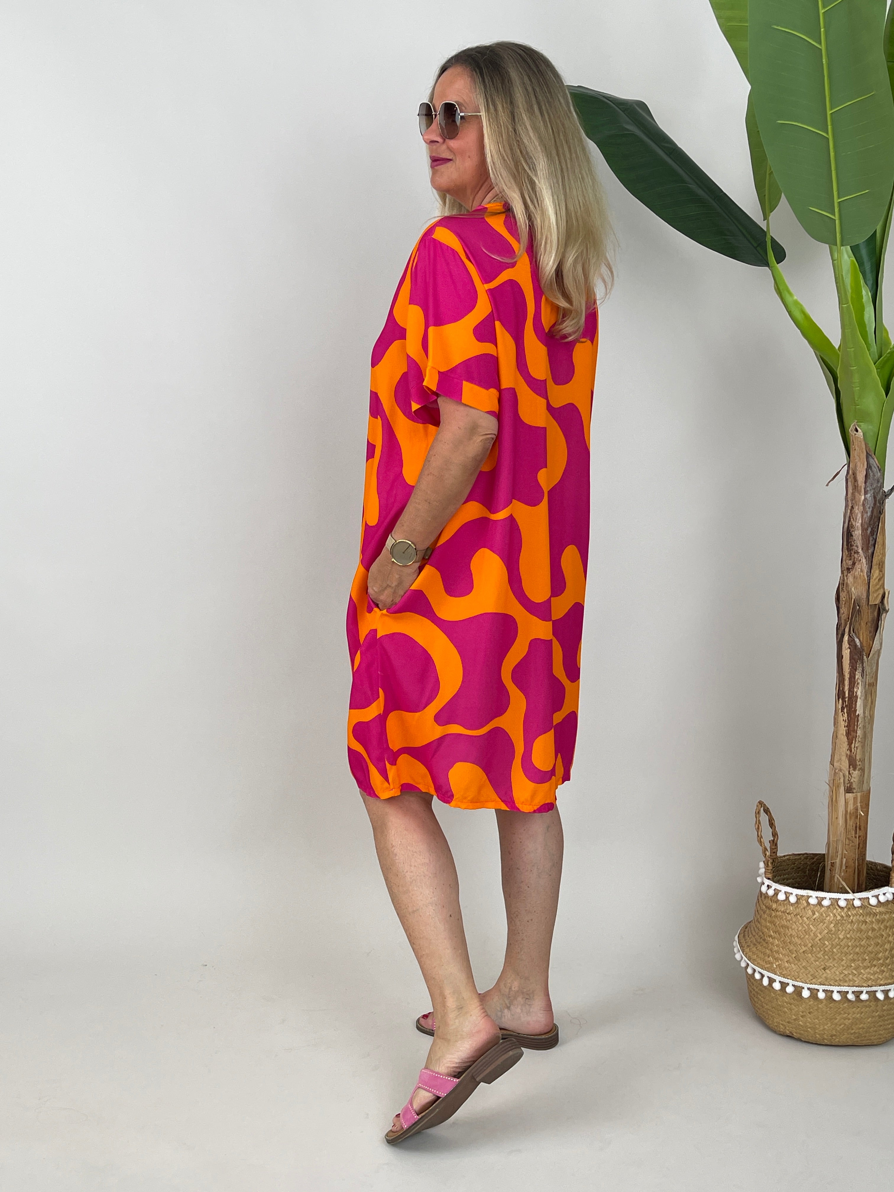 Kleid Muster in Orange/Pink