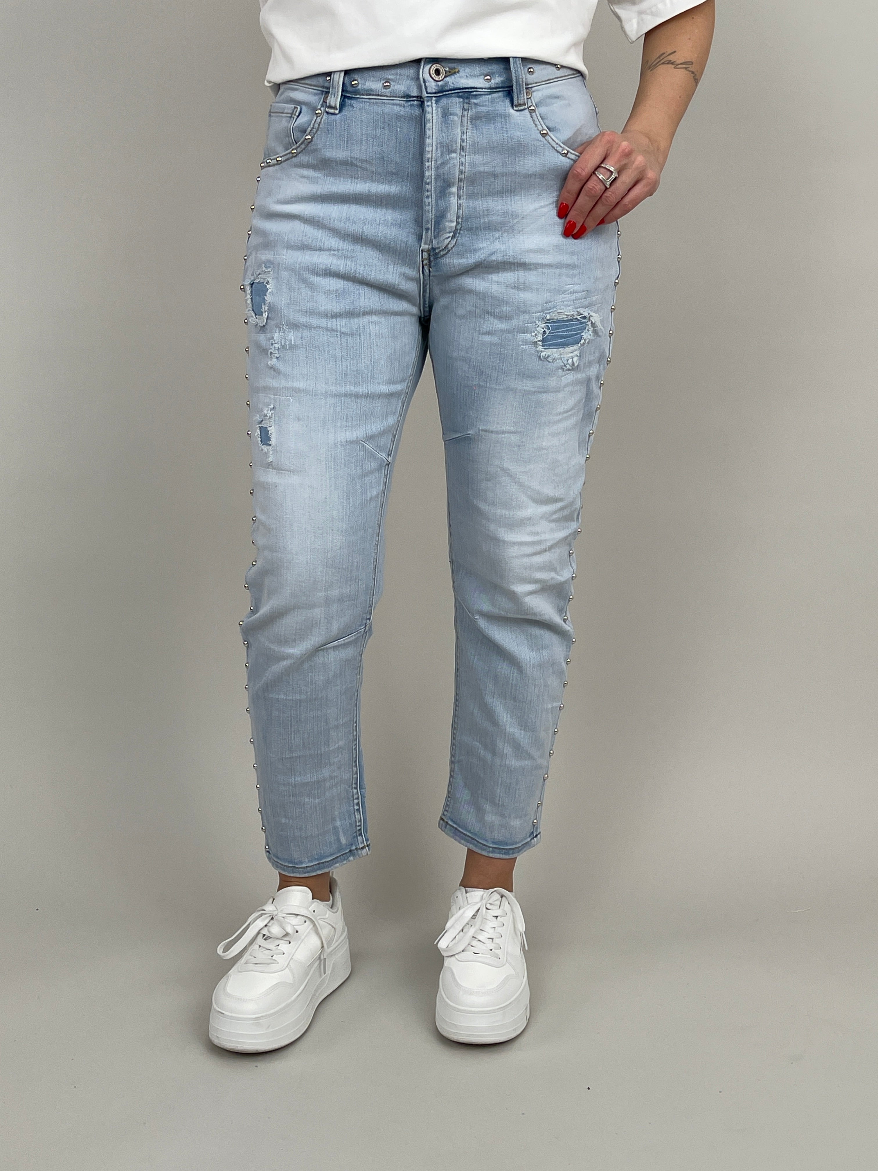 Jeans Nieten helle Waschung