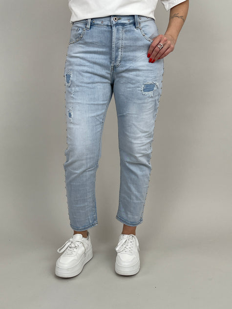 Jeans Nieten helle Waschung Art. 6867