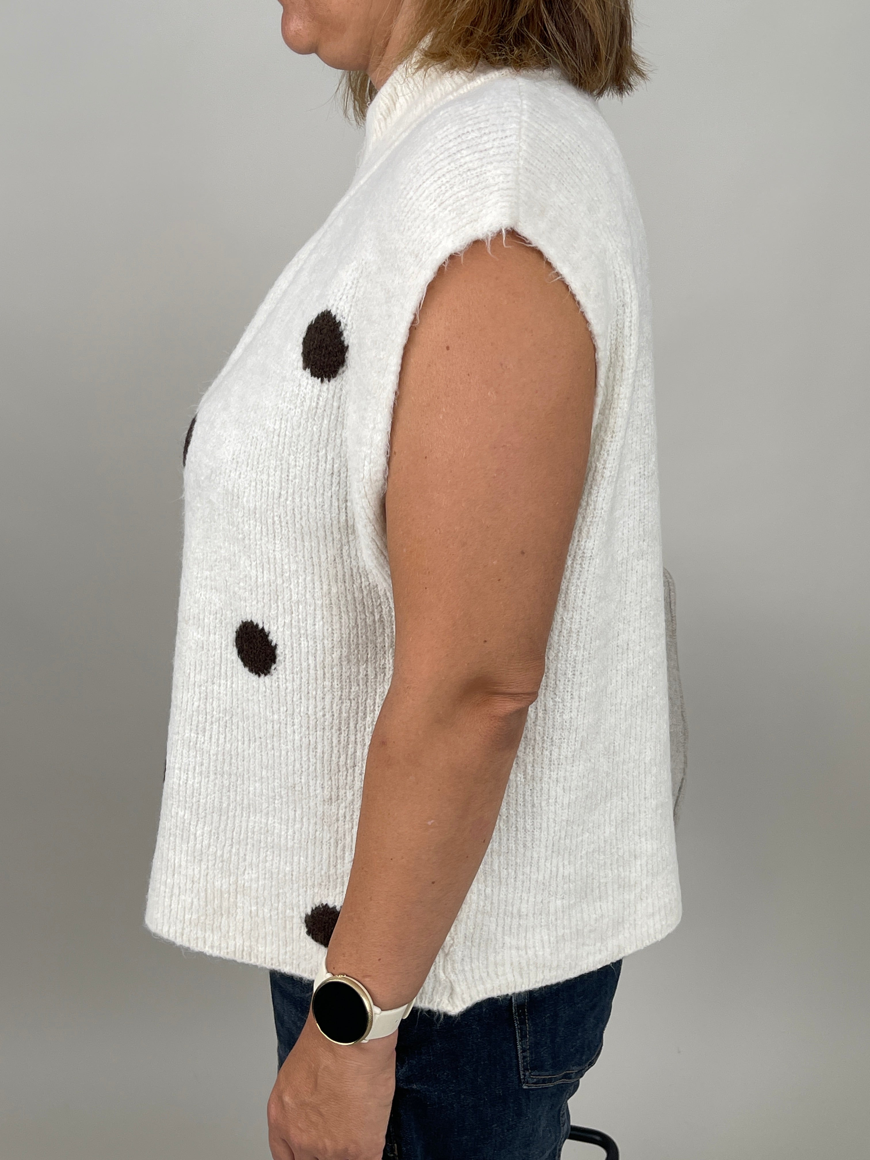 Strickweste mit Punkten & Reißverschluss in Offwhite