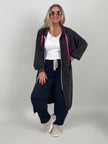 Leo Sweatmantel mit pinken Details in Mokka