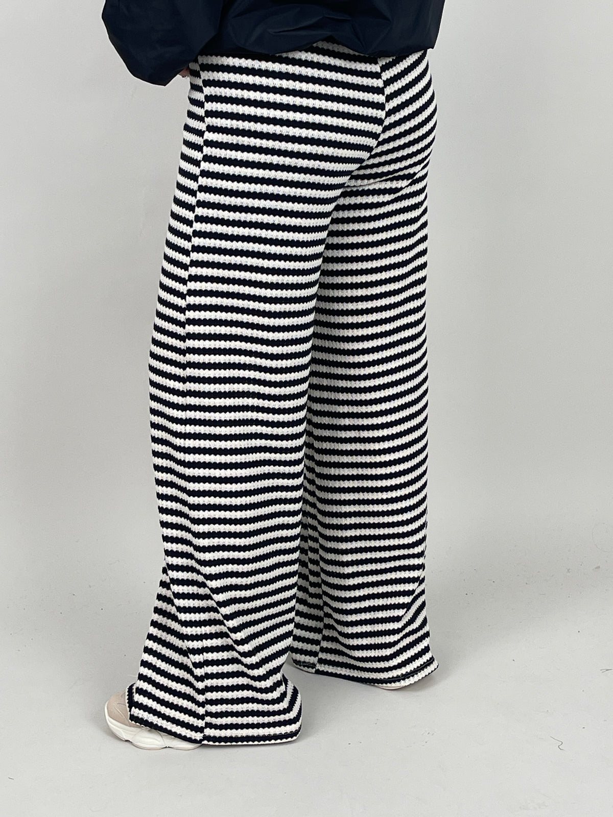 Strickhose Streifen in Schwarz/Offwhite