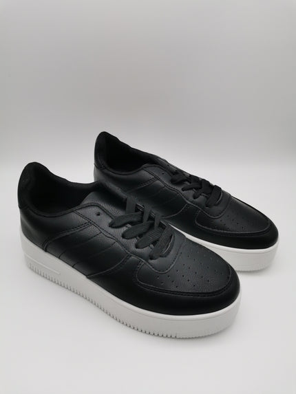 Sneaker mit Plateausohle in Schwarz Artikel 2735