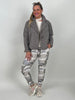 Kuschelige Blazerjacke in Taupe