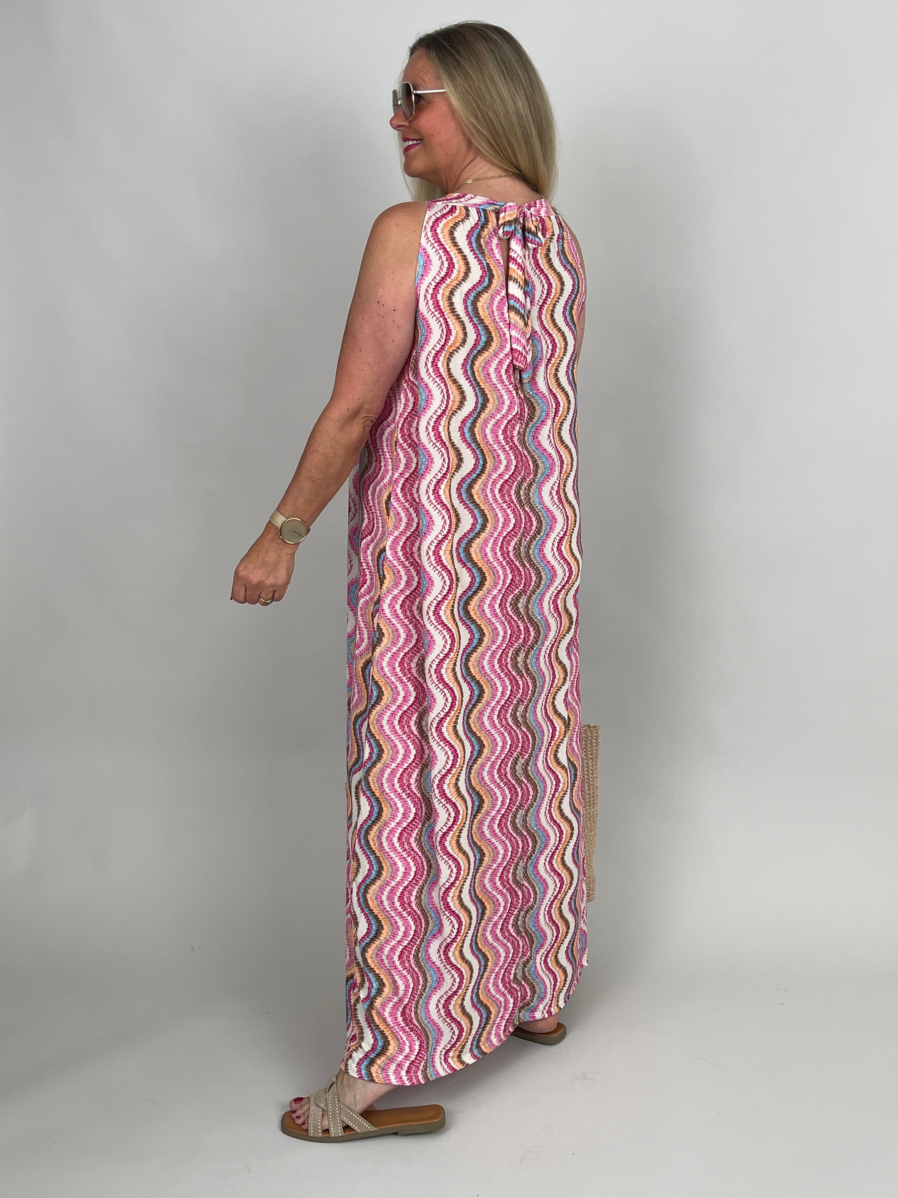 Neckholder-Kleid Maxi Kofferstoff Muster in Pink/Orange