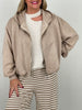 Jacke mit Kapuze in Velours-Optik in Beige