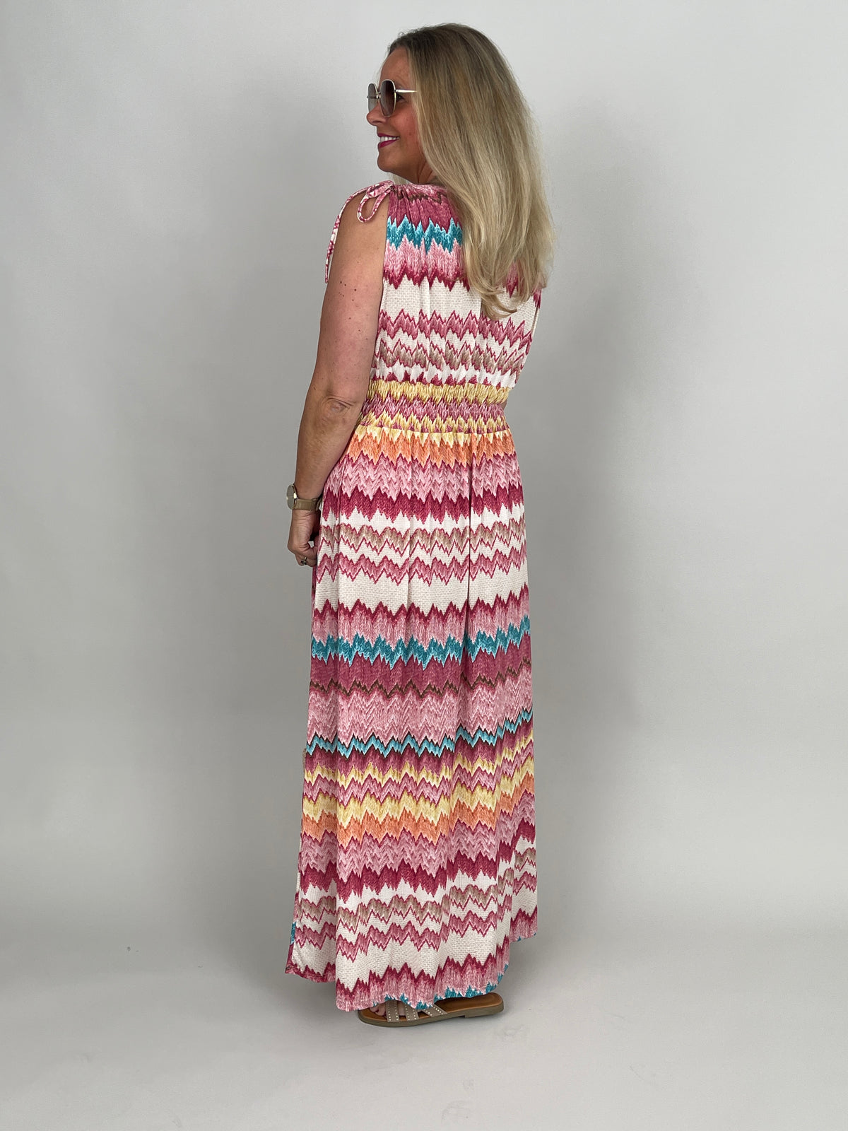 Kleid Maxi Kofferstoff Binde-Details ZickZack in Rosatönen