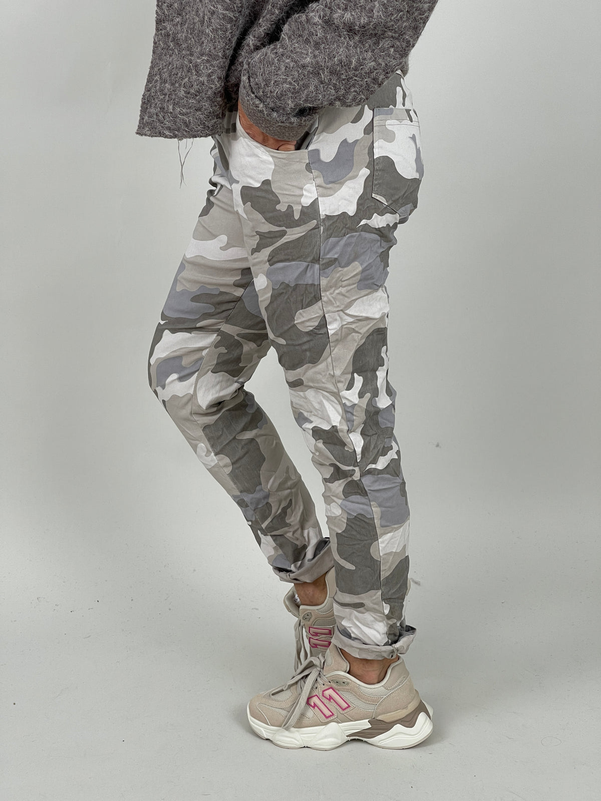 Jogpant Camouflage in Taupe