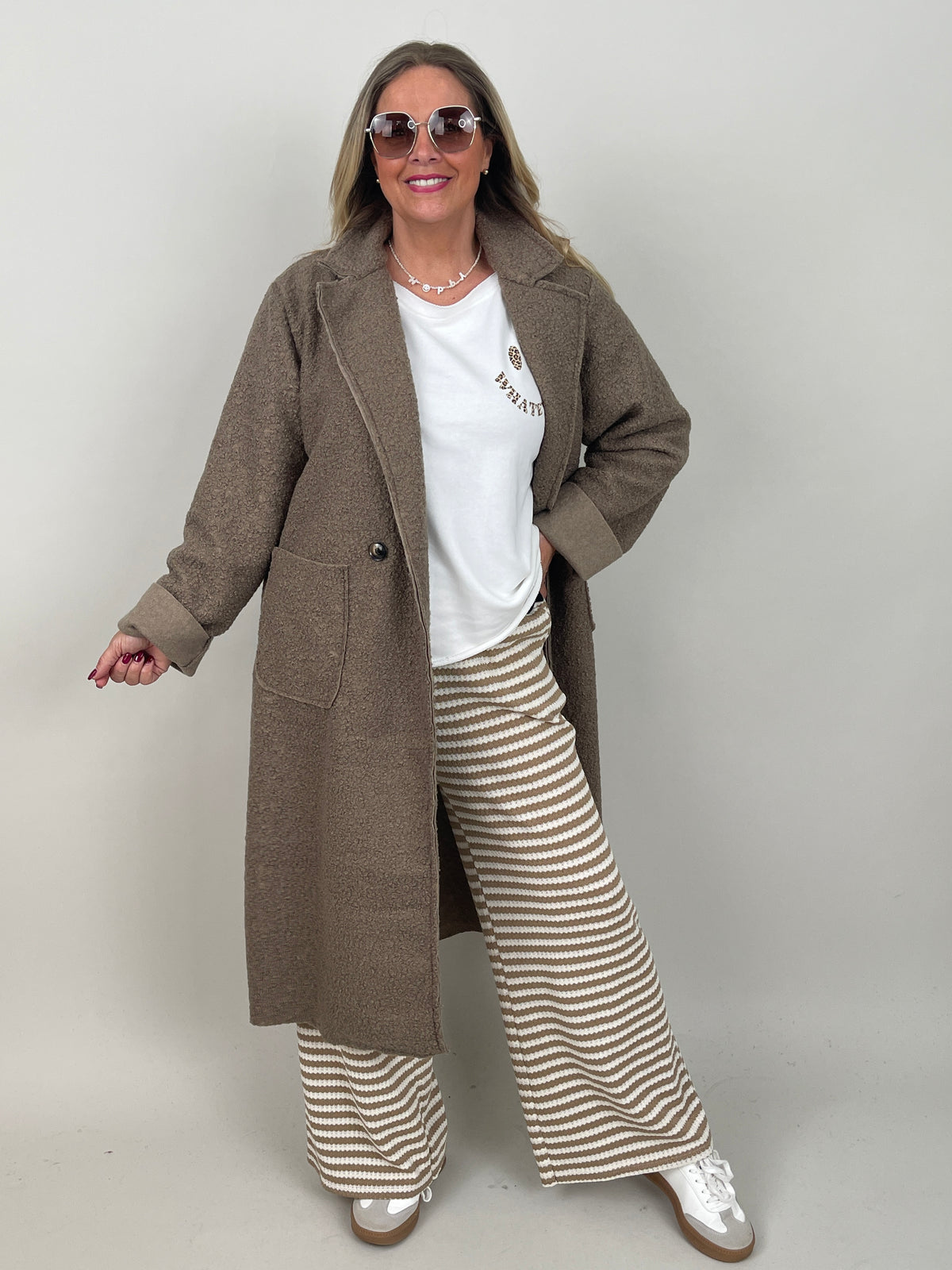 Langer Blazermantel Bouclé in Taupe
