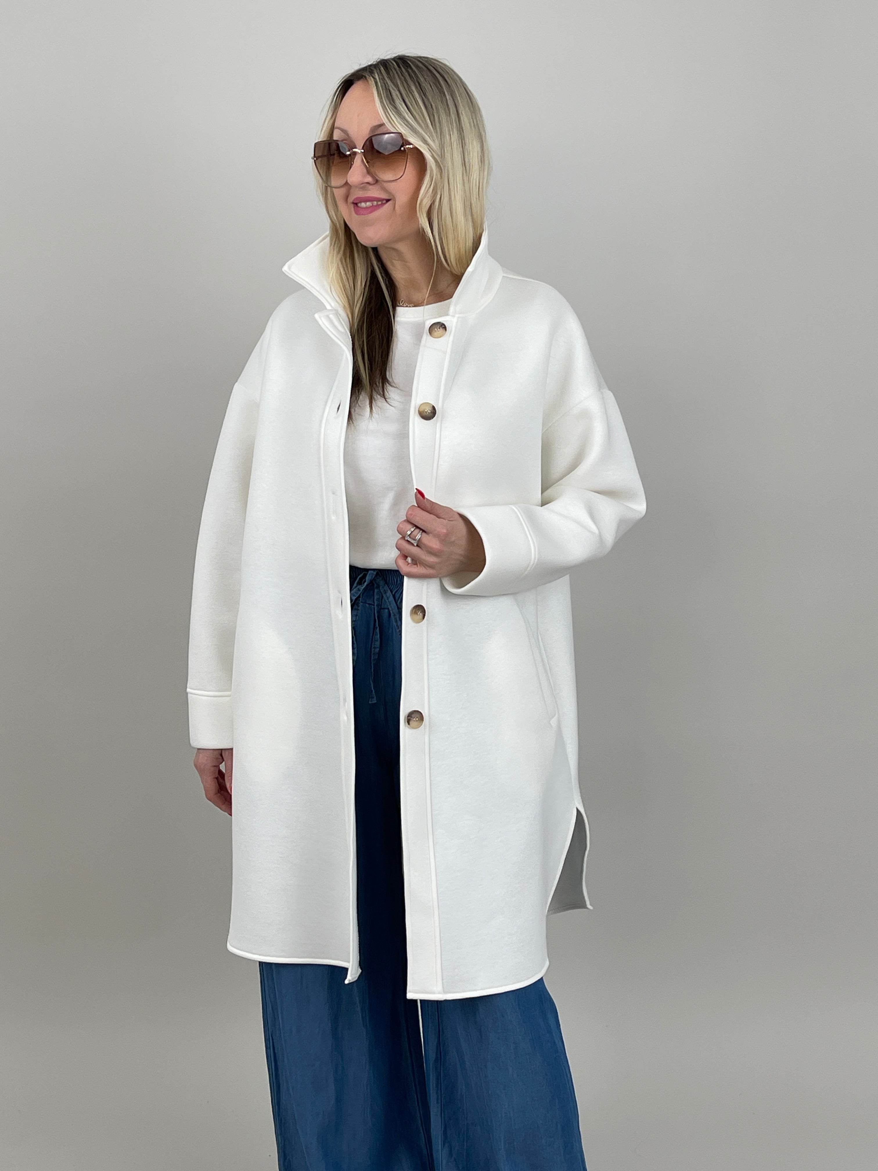Mantel Soft in Offwhite