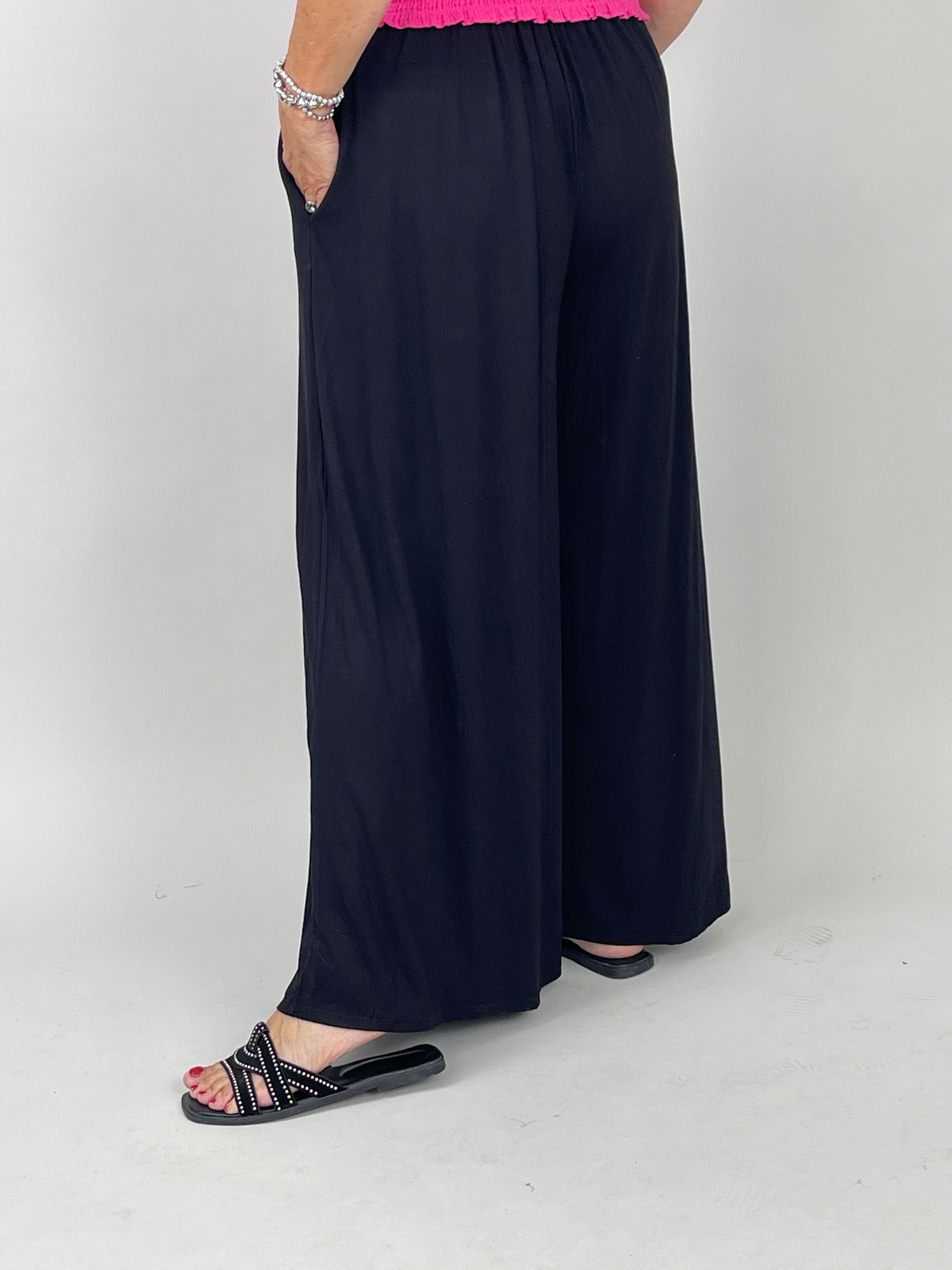 Leichte Marlenehose in Schwarz