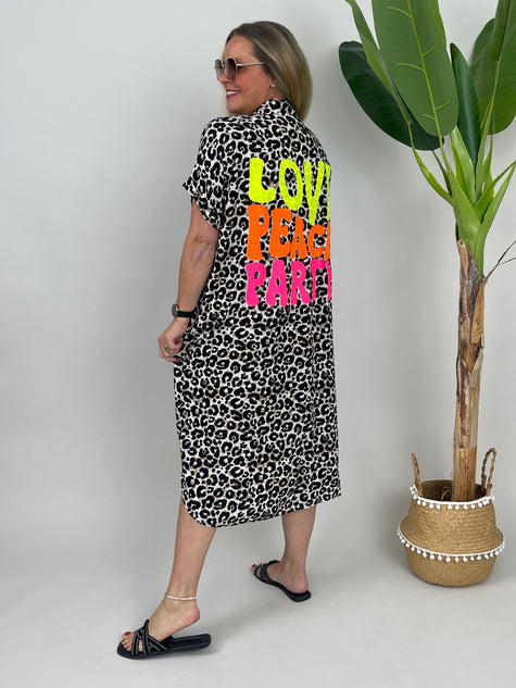 Kleid Leo mit Rückenprint Vorbestellung (Lieferbar ab ca. 6.8.2026)