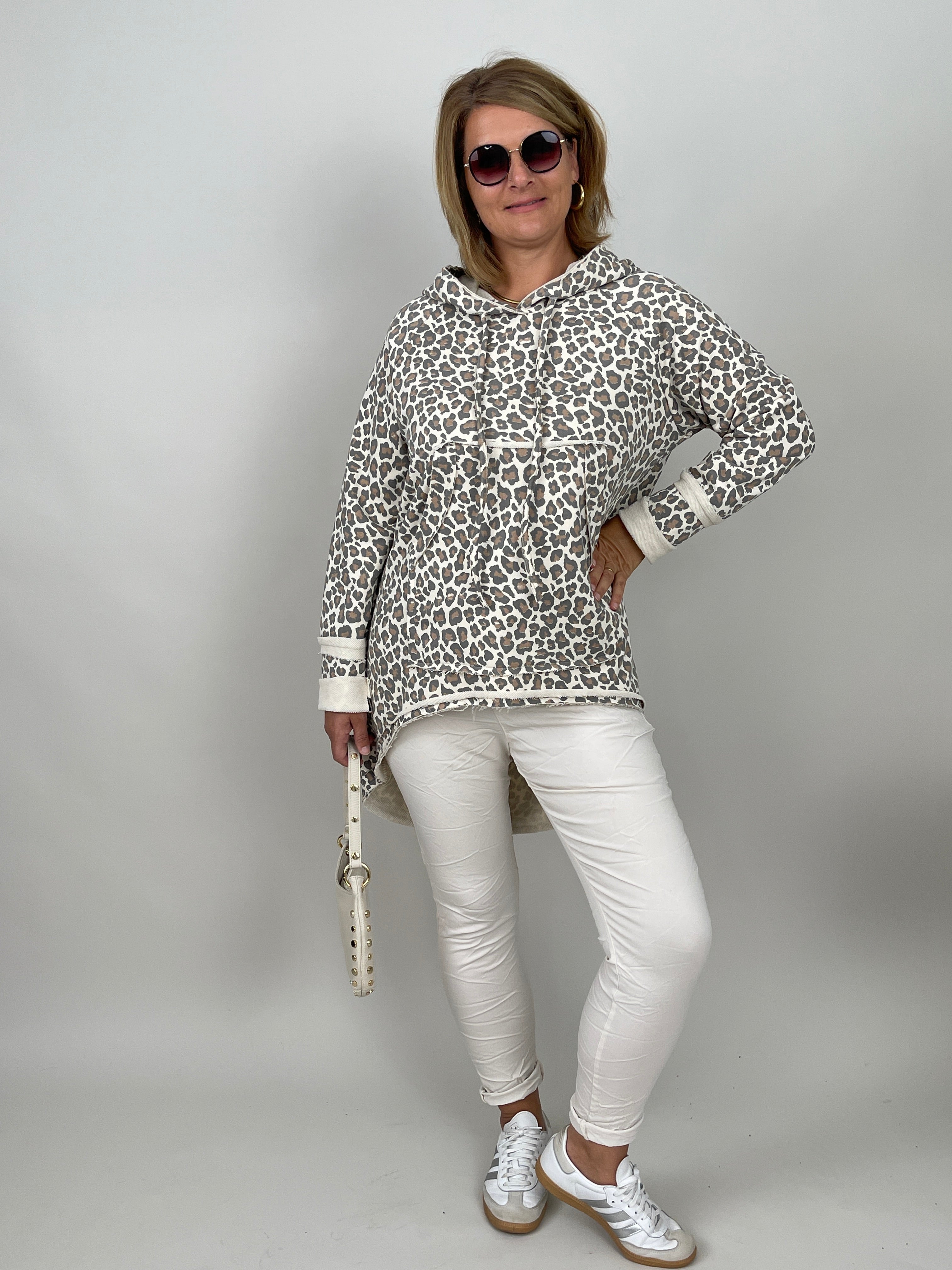 Langer Hoodie im Leo-Muster
