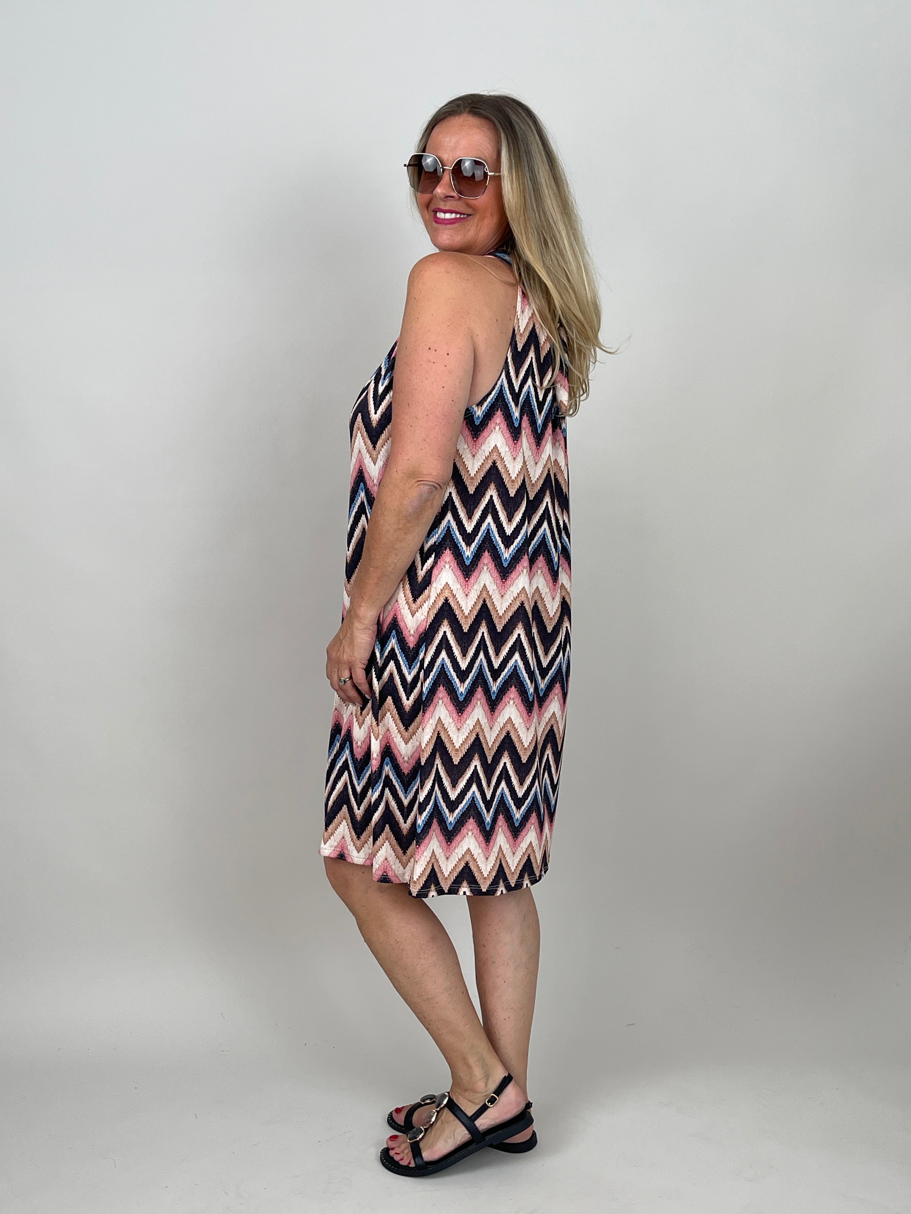 Neckholder-Kleid Kurz Kofferstoff ZickZack in Schwarz/Beige