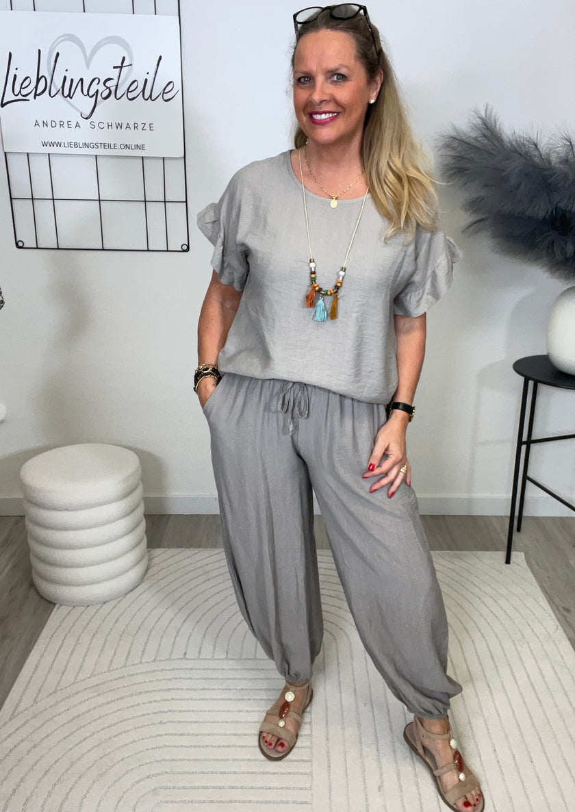 Blusenshirt mit Kette in Taupe