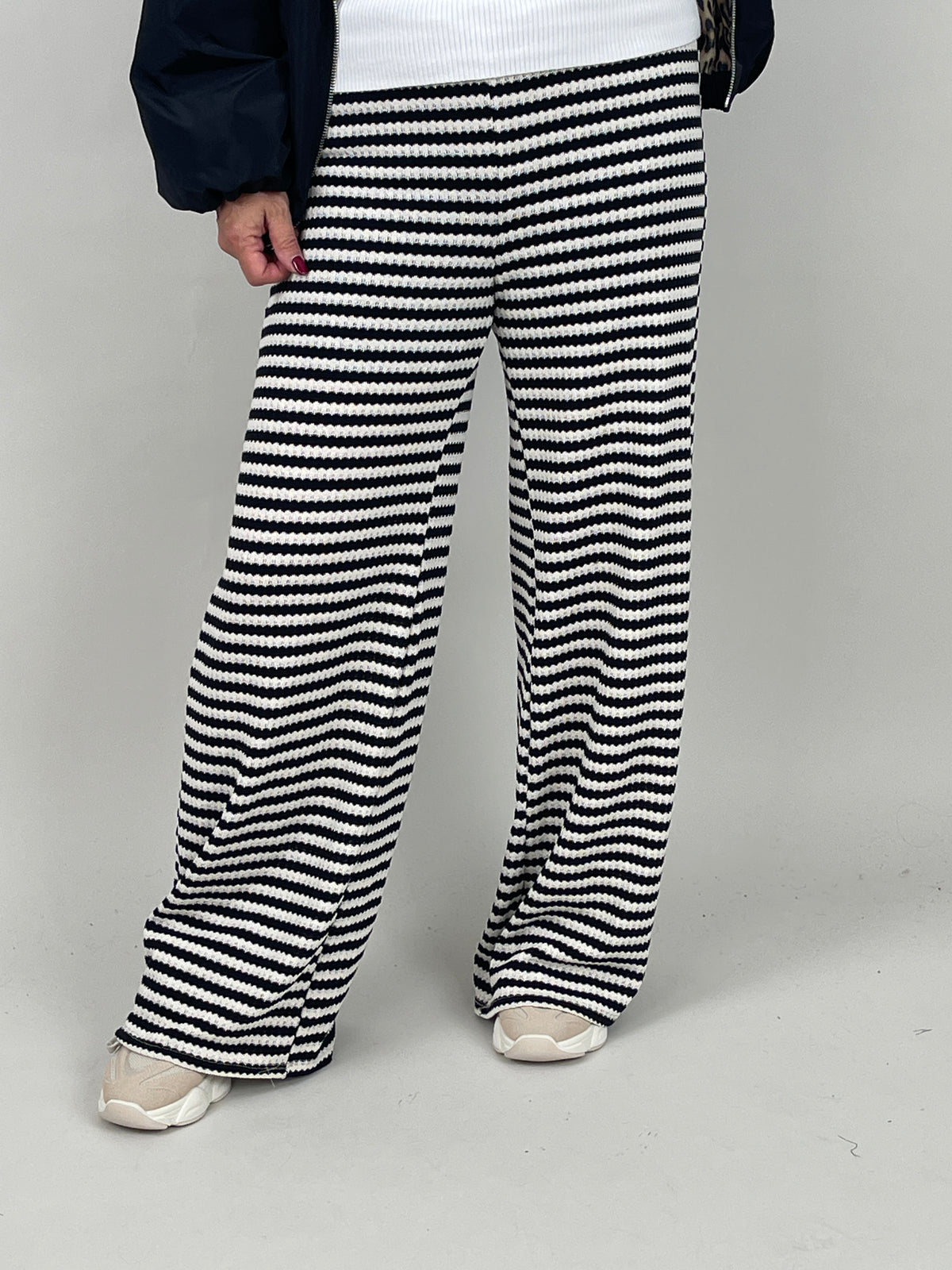 Strickhose Streifen in Schwarz/Offwhite