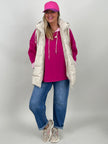 Steppweste mit dezentem Schimmer in Beige