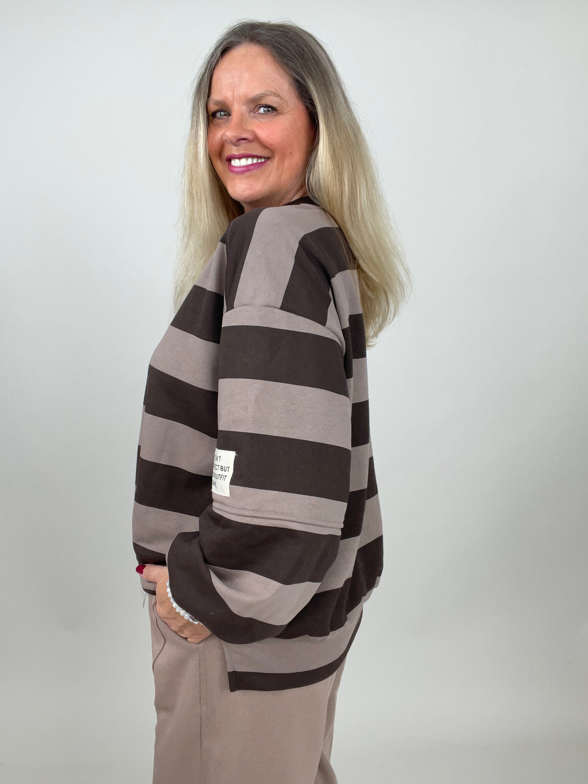 Sweatshirt mit Blockstreifen in Mokka/Taupe