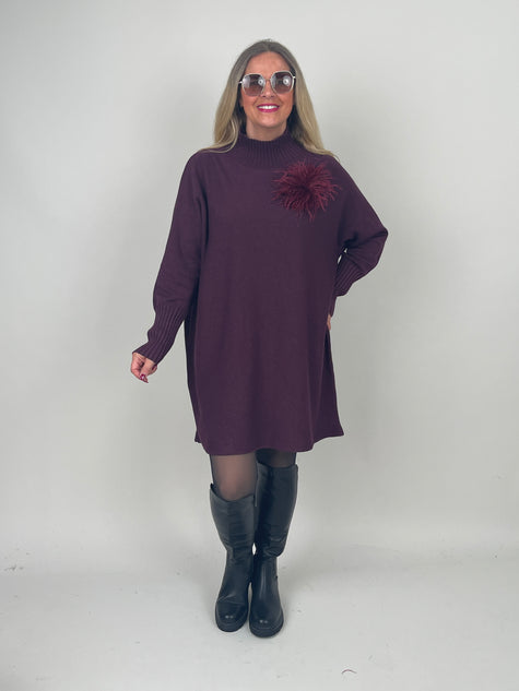 Pulloverkleid mit Stehkragen in Aubergine