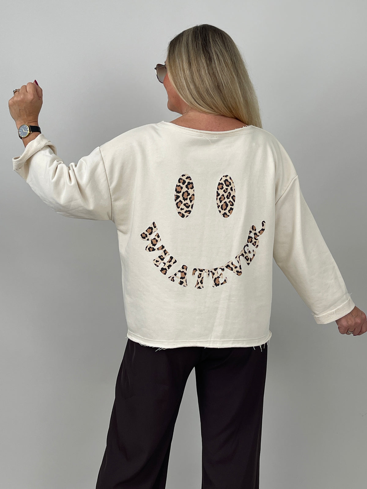 Sweatshirt Leo Smiley in Beige