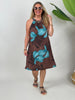 Neckholder-Kleid Kurz Kofferstoff Muster Mokka/Türkis