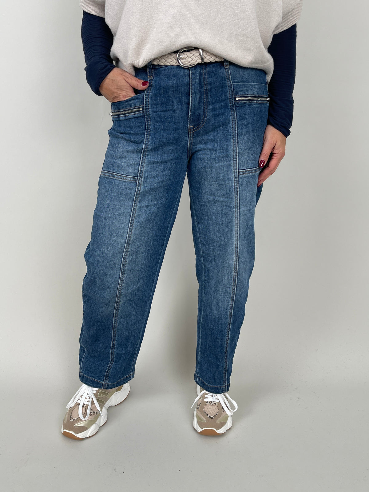 Jeans Barrel mit Zipper Details